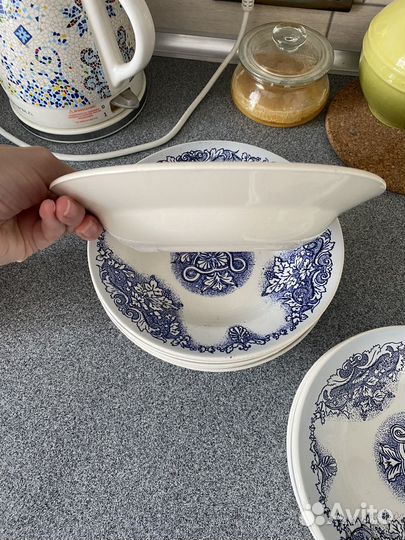 Тарелки (суповые и обычные) 12 штук