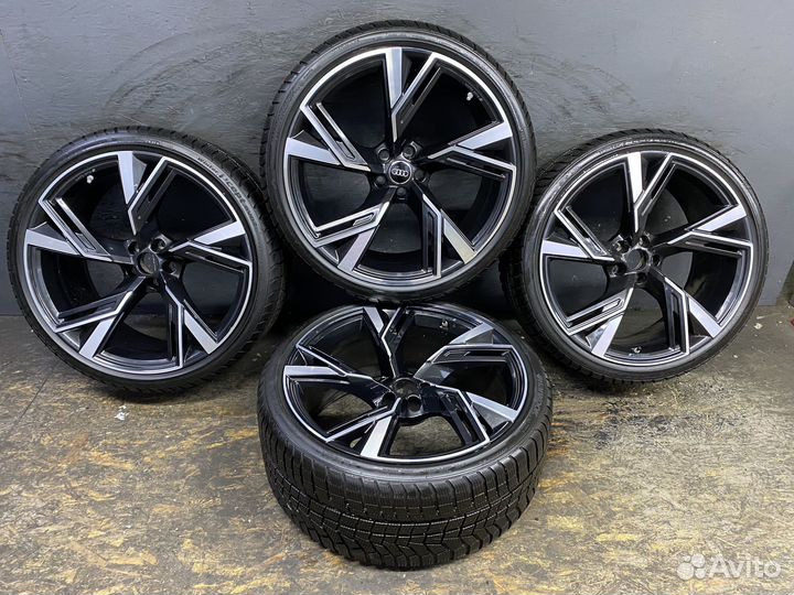 Оригинальные колеса Audi RS6 C8 / RS7 R22