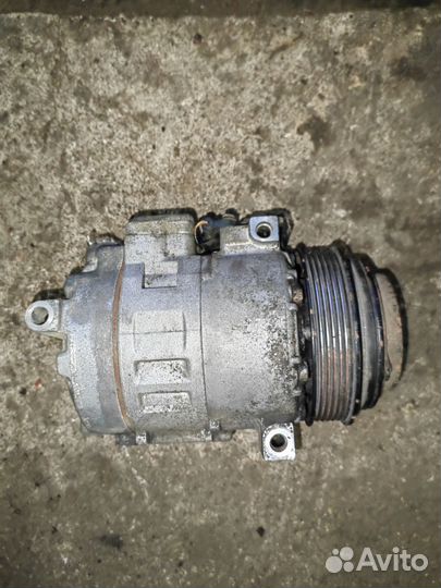 Компрессор кондиционера Mercedes w210