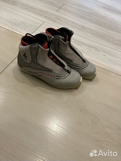 Лыжные ботинки fischer