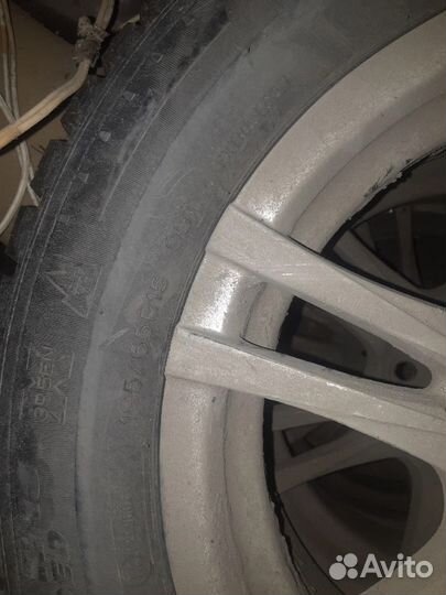 Michelin Agilis X-Ice North 195/65 R15