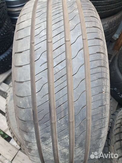 Goodyear EfficientGrip Performance 2 225/50 R17