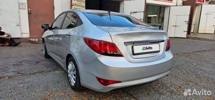 Hyundai Solaris 1.6 МТ, 2015, 200 000 км