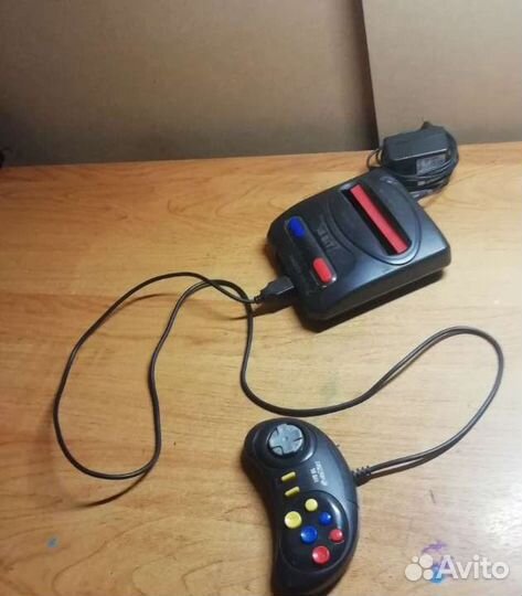 Игровая приставка sega 16 bit