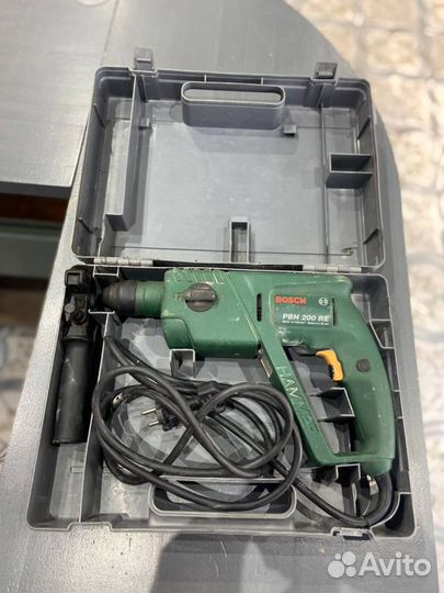 Перфоратор Bosch PBH-200RE
