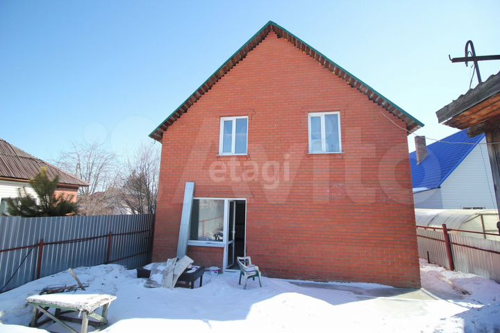 Дом 160 м² на участке 7 сот.