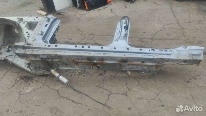 Порог левый BMW7 E65/E662006