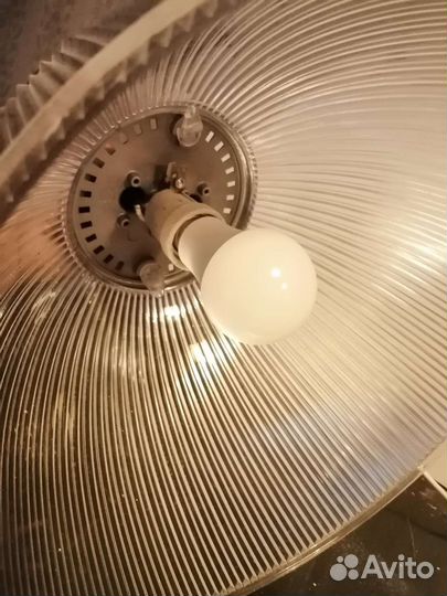 Светильники потолочные подвесные б/у