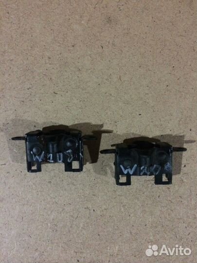 Замок тросик амортизатор капота Mercedes CLK W208