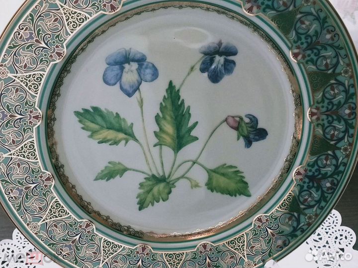 Декорат. тарелка 27 см лфз из серии цветы И ягоды