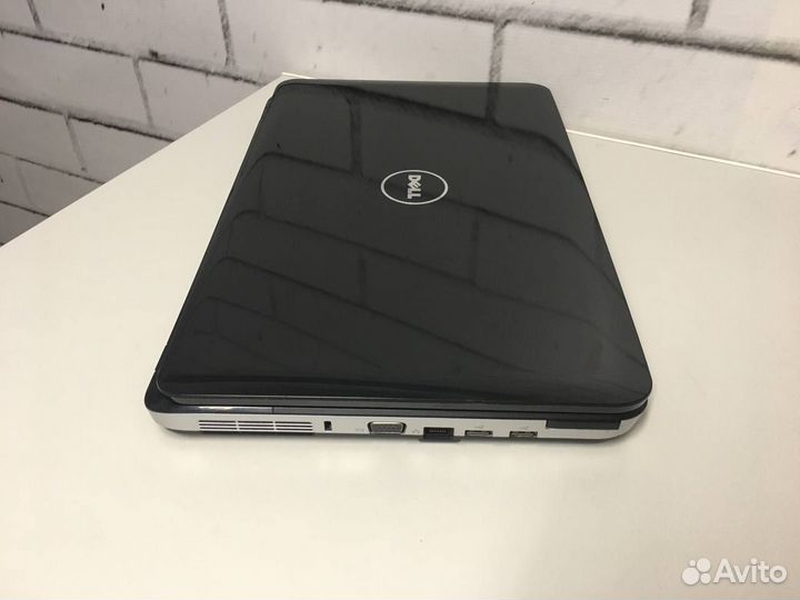 Шустрый ноутбук для учёбы и офиса dell