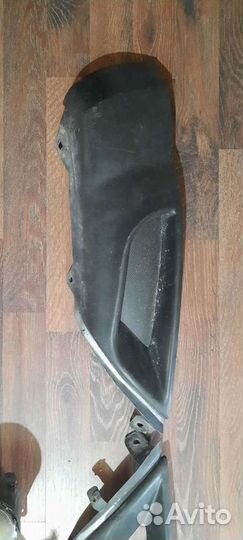 Бампер передний. Губы. Outlander XL