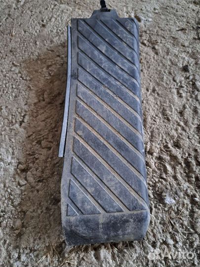 Накладка салона передняя левая Audi A5