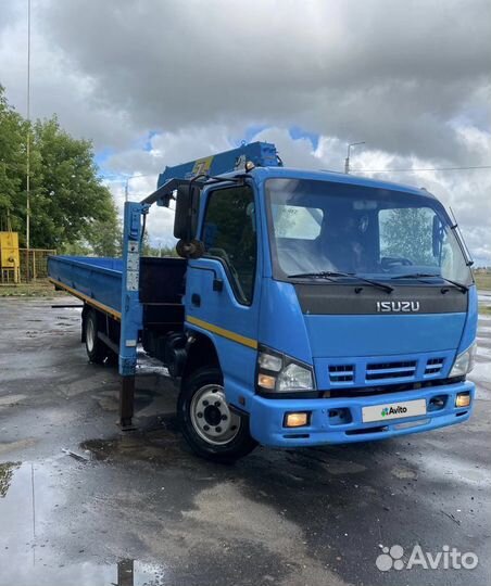 Isuzu NQR75 с КМУ, 2010