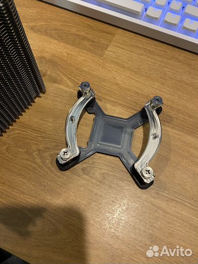 Кулер процеccорный noctua hn-d14