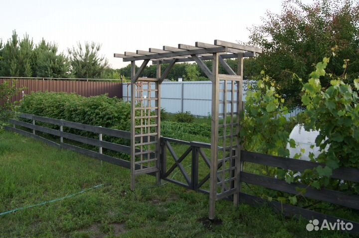 Пергола садовая