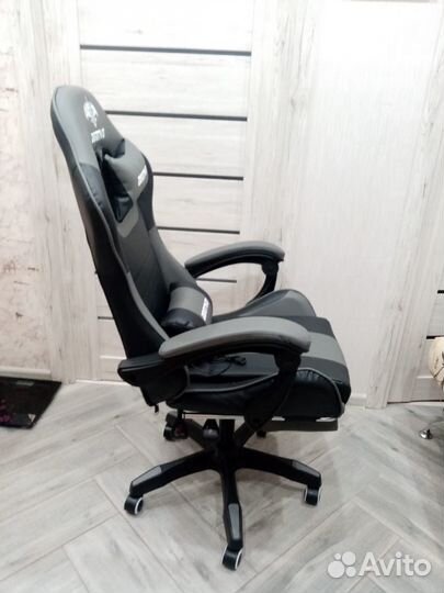 Компьютерное кресло