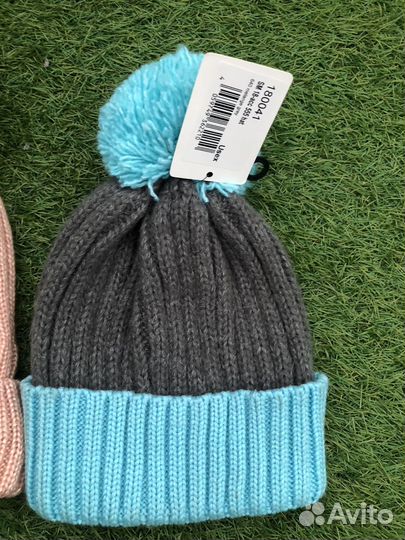 Шапка женнские VollkI