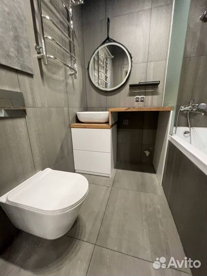 Тумба и раковина ванную