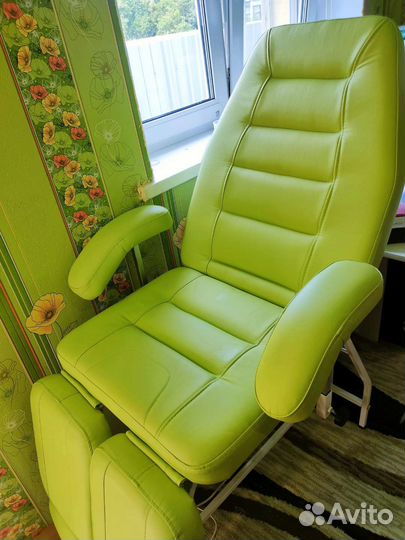 Педикюрное кресло