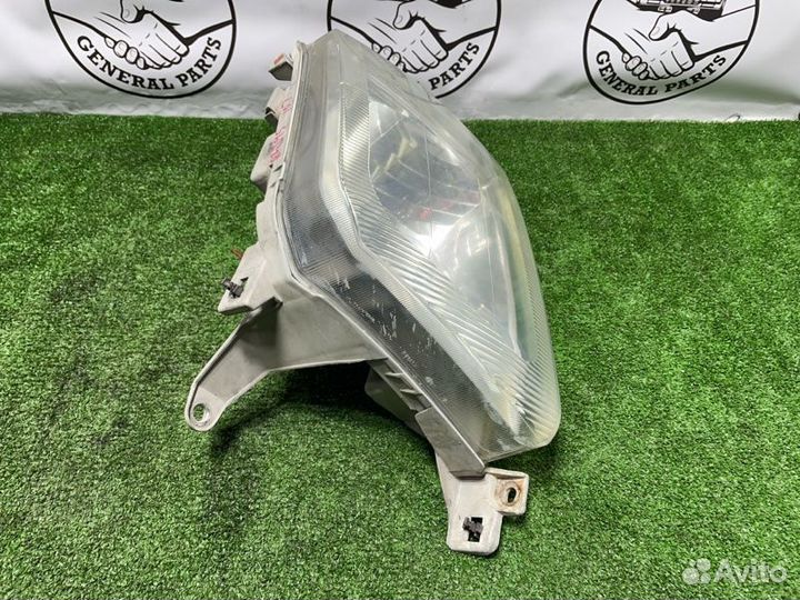 Фара галогеновая Toyota Land Cruiser Prado RZJ95