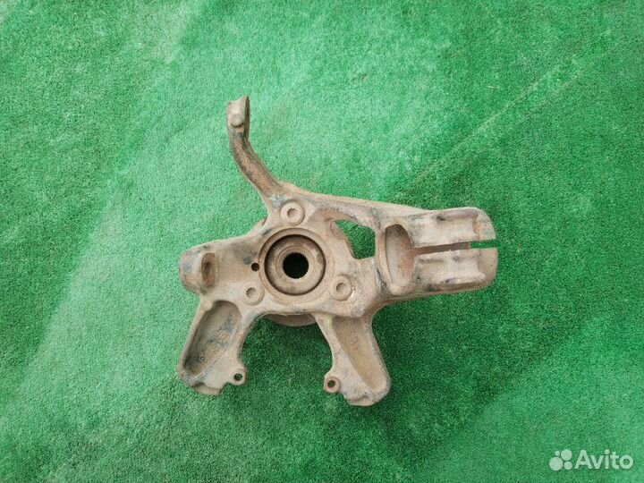 Кулак поворотный Skoda Octavia A7