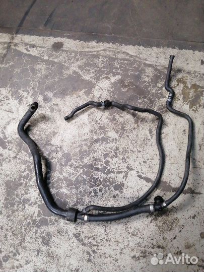 Патрубок системы отопления Mercedes-Benz E-Class