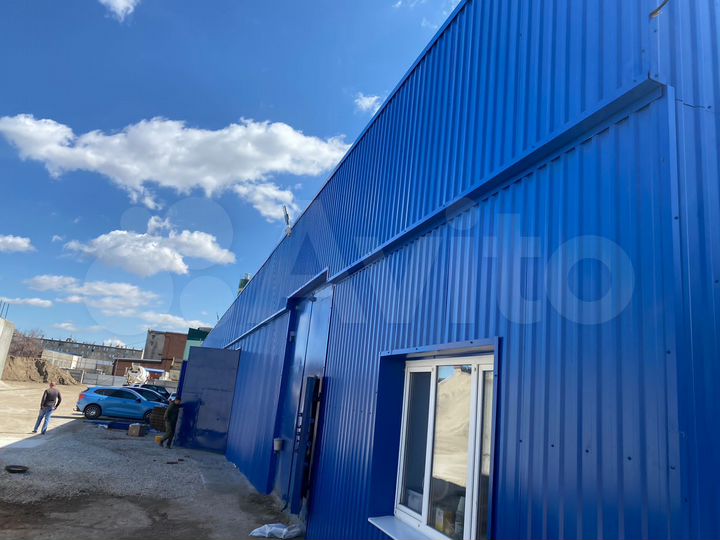 Офис, скад и бокс - 225 м²