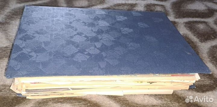 Подшивки листов из журнала Техника молодежи