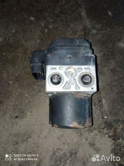 Блок ABS Toyota Camry V40 3.5 АКПП