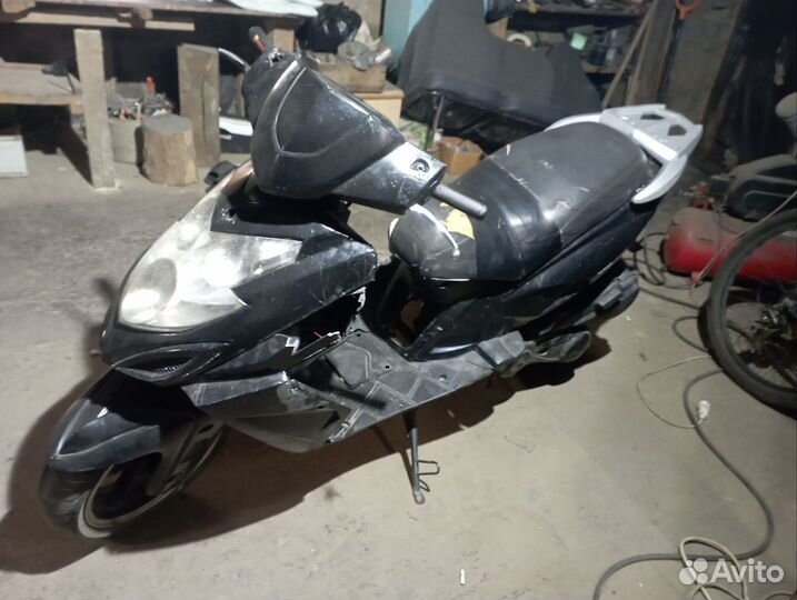 Мопеды и скутеры бу