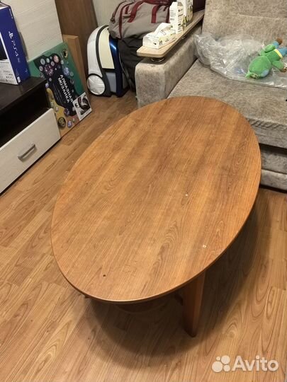 Журнальный столик