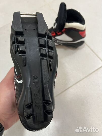 Лыжные ботинки детские salomon 27р