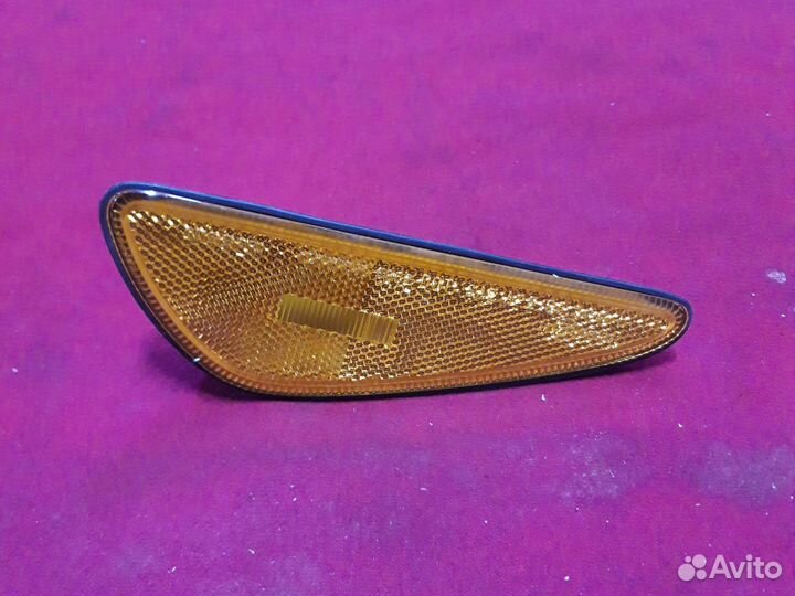 Отражатель в задний бампер. левый Ниссан Максима 3