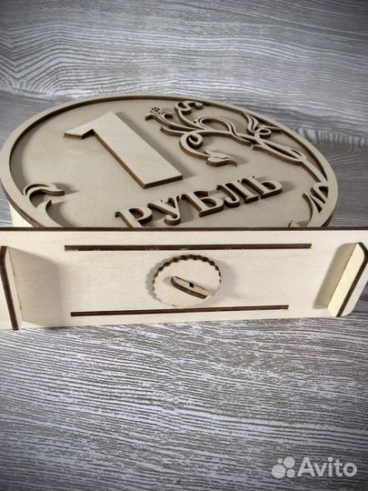 Копилка деревянная