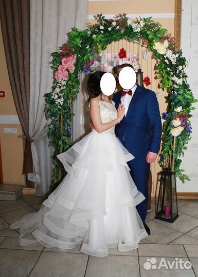 Платье свадебное