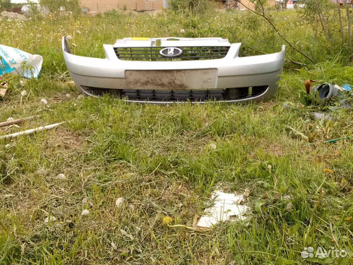 Бампер передний priora