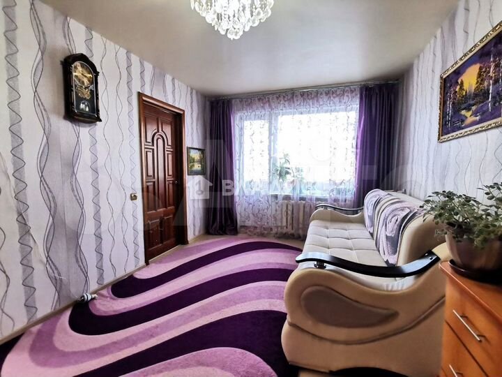 4-к. квартира, 61 м², 2/5 эт.