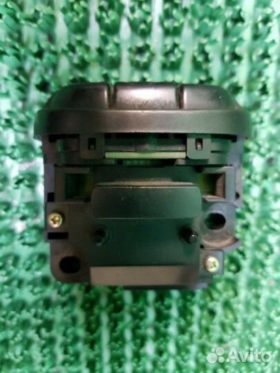 Подрулевой переключатель Nissan Maxima A33 VQ20DE