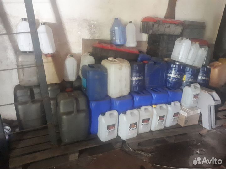 Канистры пластиковые бу