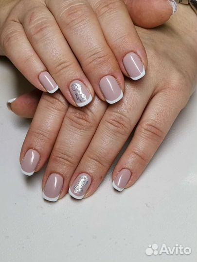 Маникюр наращивание