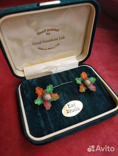 Винтаж Серьги Англия в футляре гвоздики