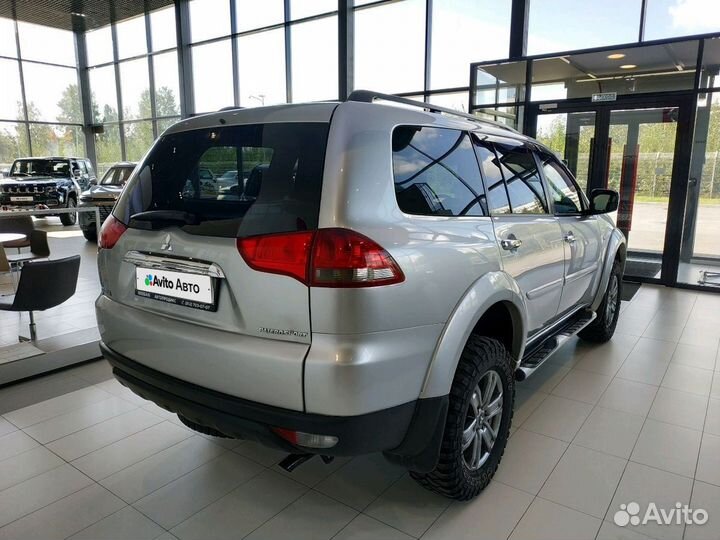 Mitsubishi Pajero Sport 2.5 AT, 2015, 86 900 км