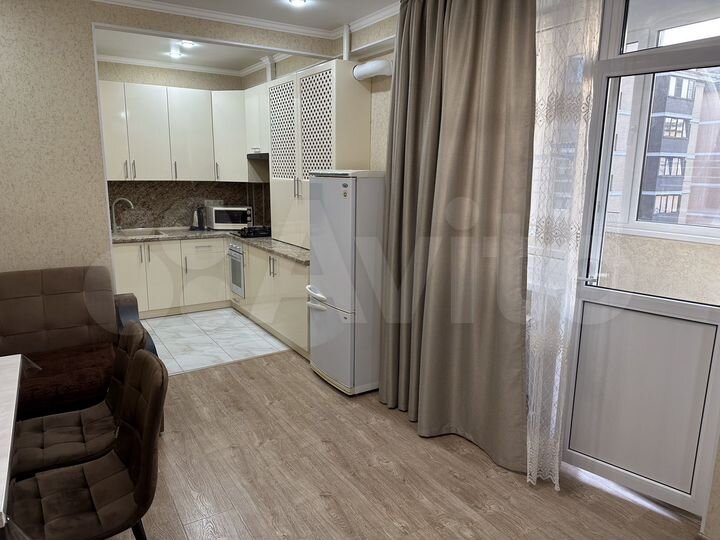 2-к. квартира, 55 м², 7/9 эт.