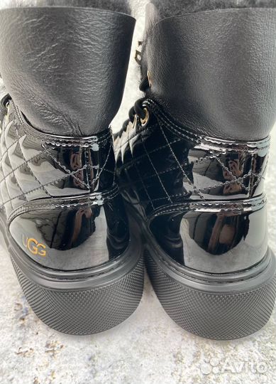 Ботинки ugg shanti