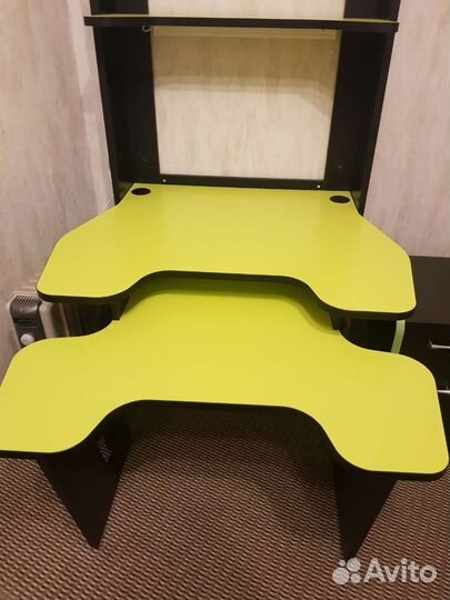 Компьютерный стол