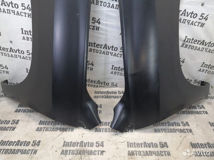 Крылья передние (Китай) Land Cruiser 200 15+