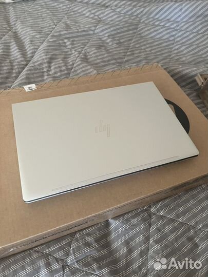 Ноутбук HP EliteBook 640 G9, 14