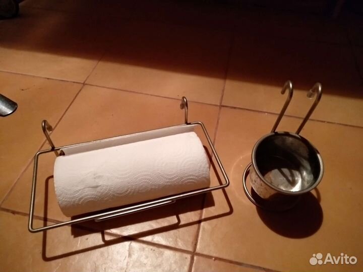 Штанга для кухни и подставка для посуды