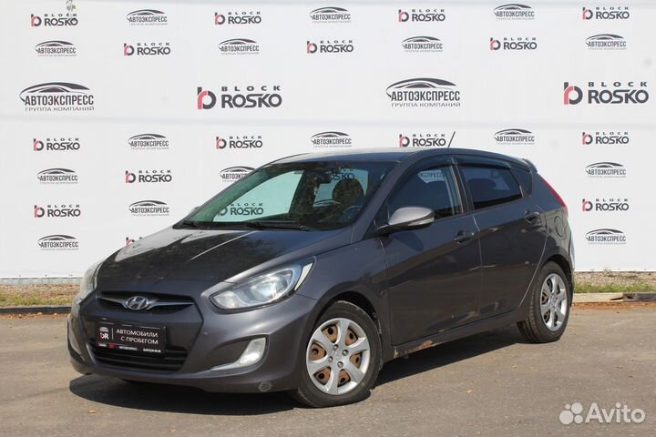 Hyundai Solaris 1.4 AT, 2012, 159 000 км